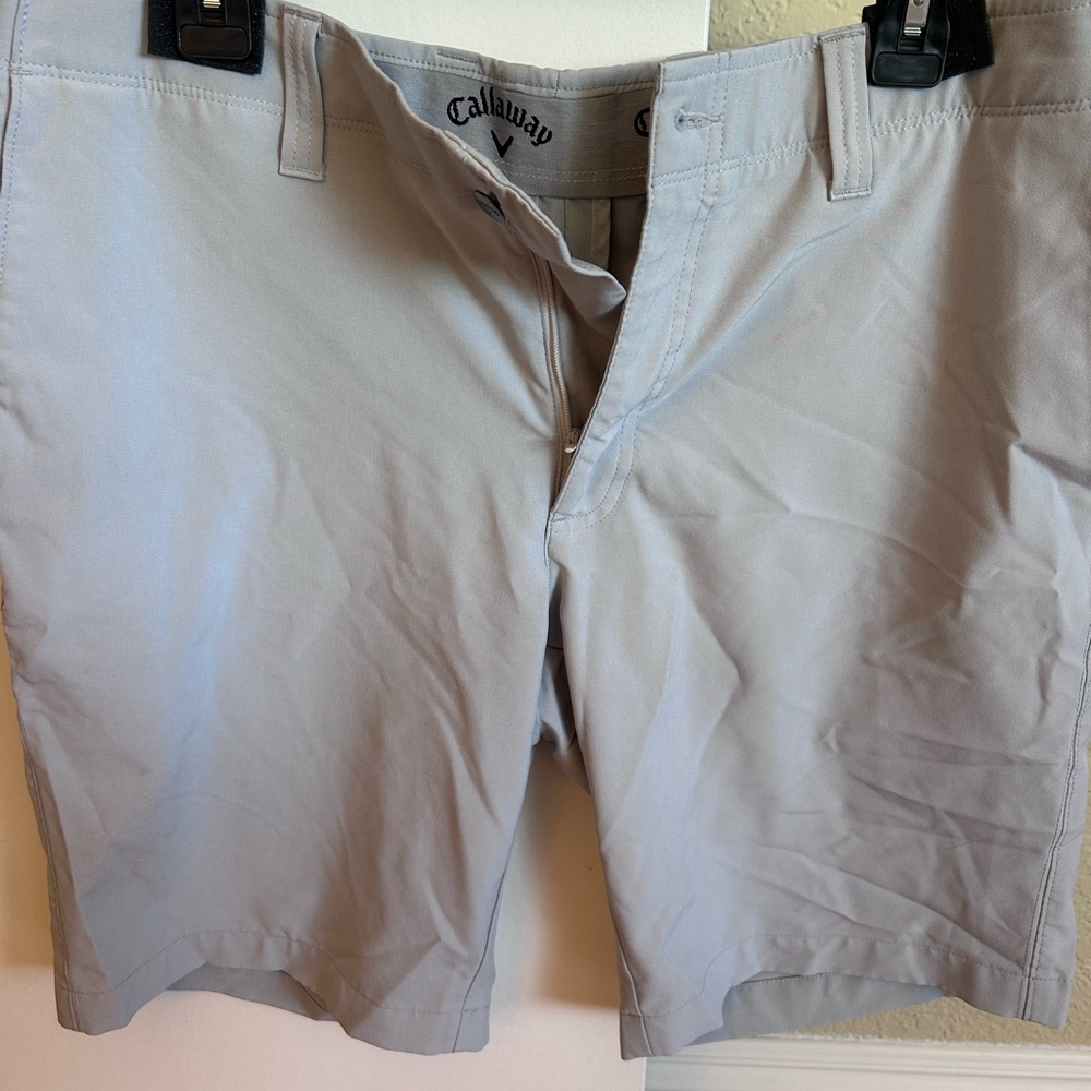 Callaway Men's Light Gray Golf Shorts